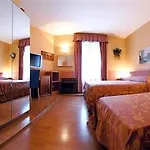 בית הארחה Residenza Belli 3*